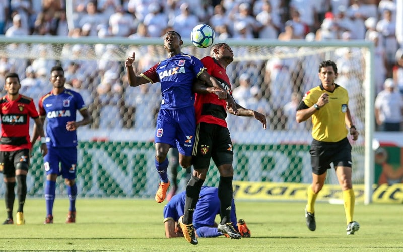 Com 35% de posse em Curitiba, o Sport supera o Paraná e vence 1ª na Série A