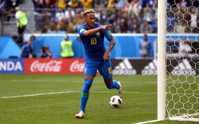 Com 2 gols nos descontos, Brasil vence a Costa Rica e respira no Mundial