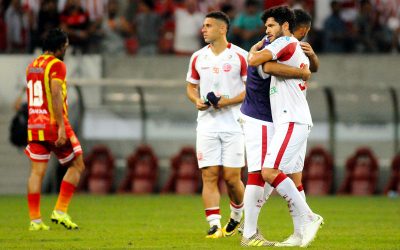 Ortigoza marca aos 50/2T e Náutico vence Juazeirense. Invicto há 7 jogos