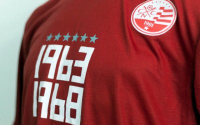 As camisas comemorativas do Náutico pelos 50 anos do hexacampeonato