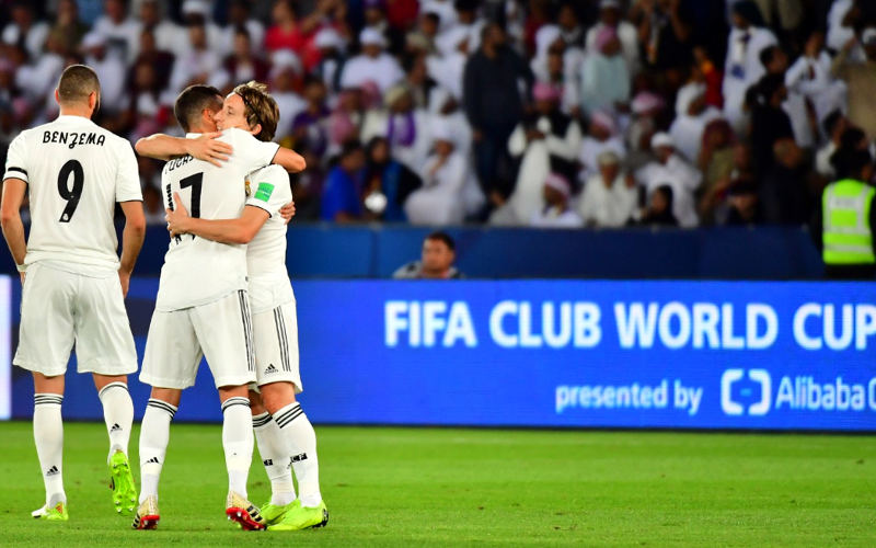 Sem aperreio, Real Madrid goleia o Al Ain e conquista o 7º título mundial