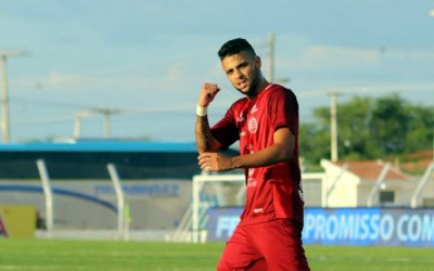 Jogadores da base decidem e Náutico vence o Afogados no Sertão