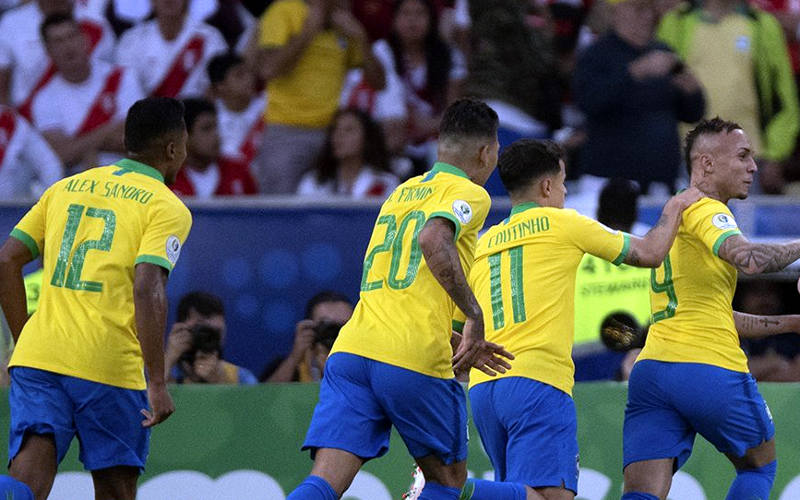 Brasil vence o Peru e conquista a Copa América como anfitrião pela 5ª vez