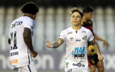 Sport até reage na Vila, mas acaba derrotado pelo Santos. O 3º revés seguido