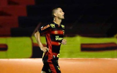 Sport joga melhor, vence o Coritiba na Ilha e sobe uma posição no Brasileirão