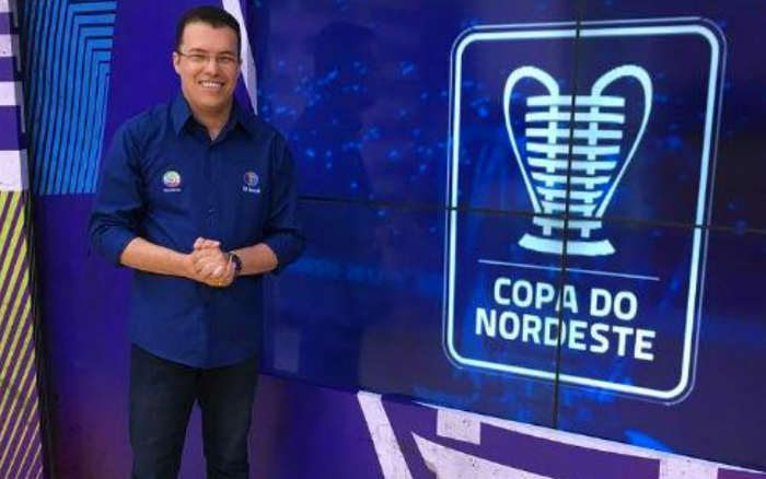 Aroldo Costa, o narrador da TV Jornal/SBT