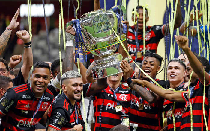 Flamengo vence o Galo lá e lô e conquista o penta da Copa do Brasil dentro da Arena MRV