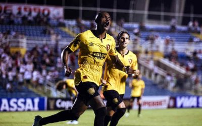 Com gol aos 49, Sport vence na estreia do Nordestão; lateral de R$ 9 milhões decidiu