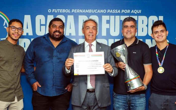 Após 88 dias, América enfim recebe o troféu de campeão da Série A3; TJD definiu o vice