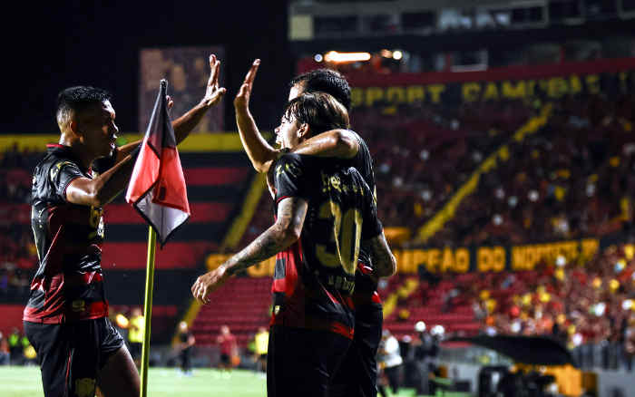 Com variações, Sport goleia o Moto Club na Ilha e sobe na tabela da Copa do Nordeste