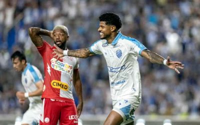 Náutico perde do CSA no Rei Pelé e segue sem vitória na Série C; defesa sem sintonia