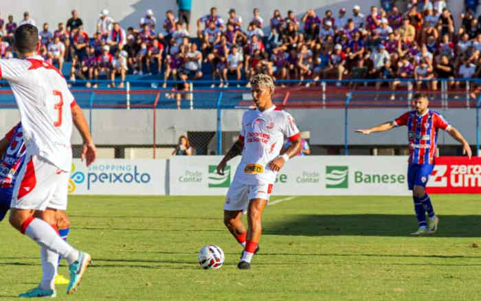 Náutico leva virada do Itabaiana e estreia com derrota na Série C; pressão já na largada